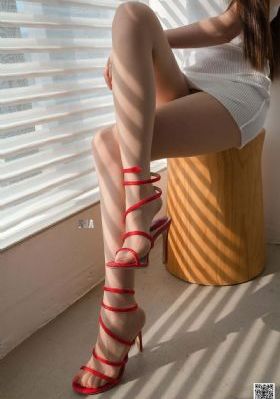 女生会不会有白色分泌物黏黏的_超清高清完整版