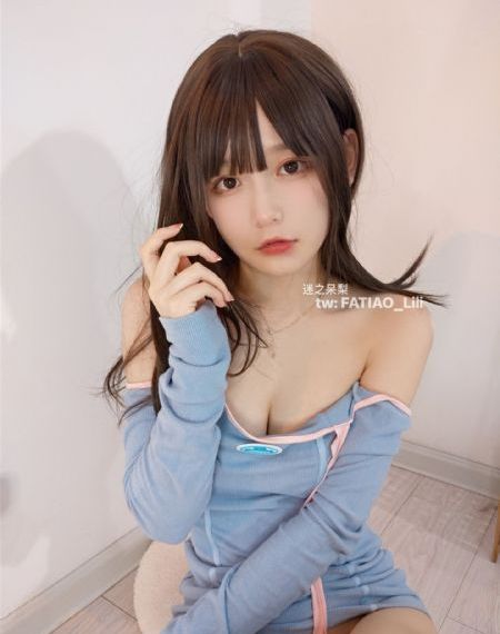女生的胸让男生摸的动漫视频网站_BD国语免费电视剧