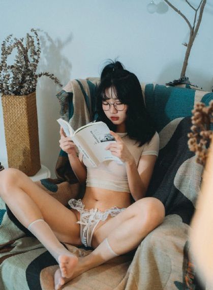 中欧乱码卡一卡2卡三软件特色_国产剧免费观看超清
